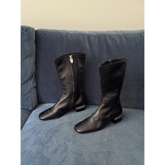Chanel Vintage Interlocking CC Logo Y2K Black Leather Boots Size 6B - Picture 13 of 13
